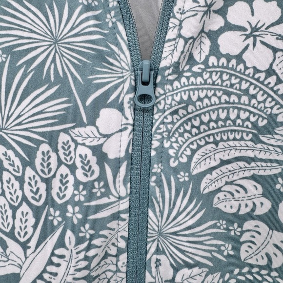 Tommy Bahama Golf and Tennis Blue Floral Print Zip Up Jacket Women's Size Small - Picture 4 of 8